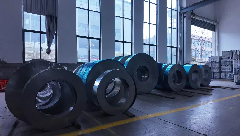 Food grade 304 stainless steel material inspection for insulated water bottle OEM manufacturing and wholesale drinkware production