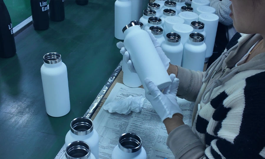 insulated stainless steel water bottle factory quality control inspection production line OEM wholesale manufacturing