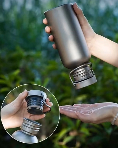 Leak testing process for insulated water bottle lid and sealing structure