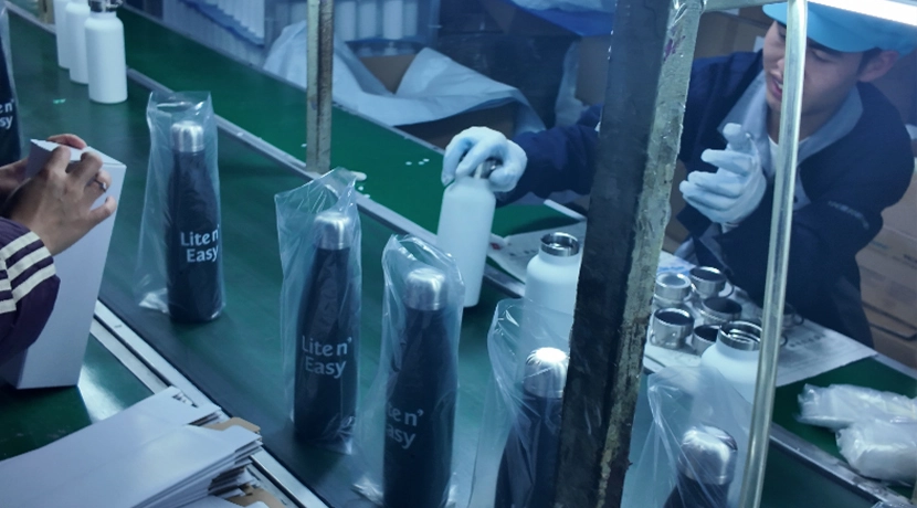 Custom packaging and export carton preparation for wholesale stainless steel drinkware