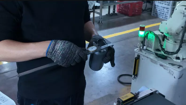 Stainless steel water bottle quality control at YEWAY