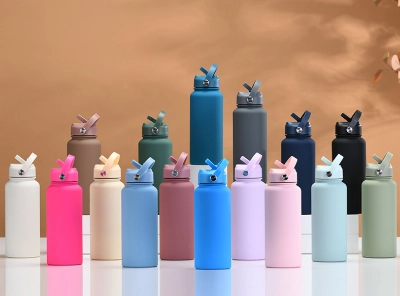 Coffee tumblers with 12-hour heat retention preserve latte flavor during commutes