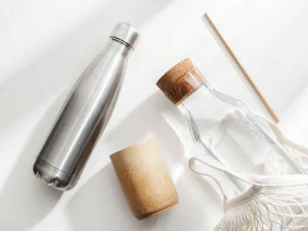 glass vs stainless steel water bottle safety and durability comparison